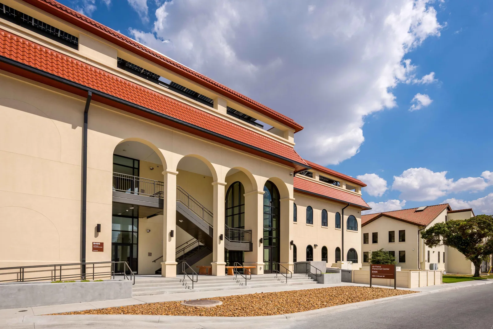 Air Force support building